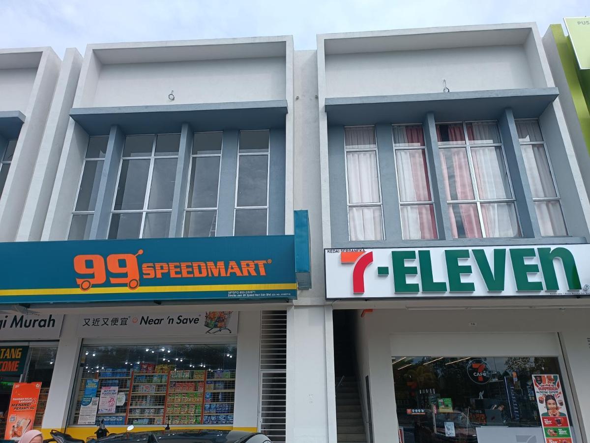Aisy Homestay Putrajaya Cyberjaya Klia Kampung Dengkil Bagian luar foto