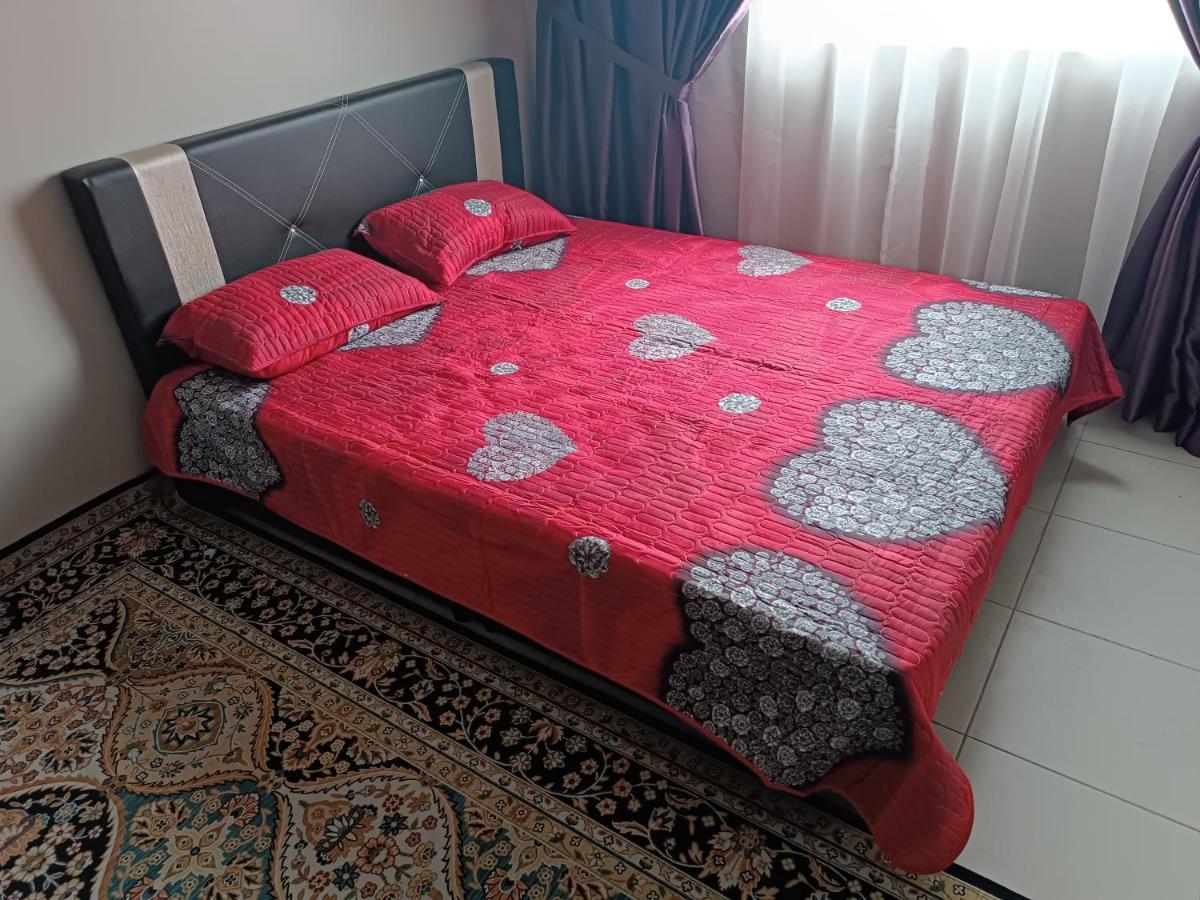Aisy Homestay Putrajaya Cyberjaya Klia Kampung Dengkil Bagian luar foto