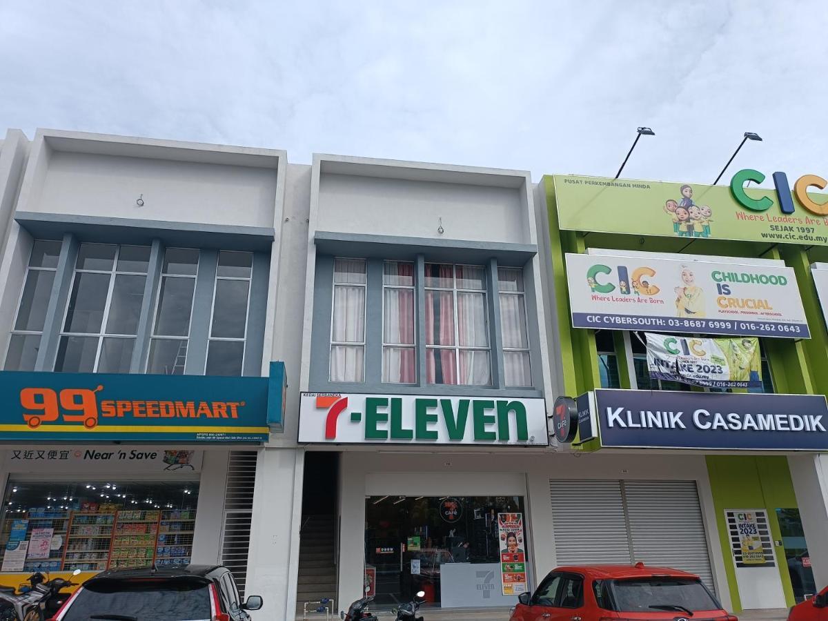 Aisy Homestay Putrajaya Cyberjaya Klia Kampung Dengkil Bagian luar foto