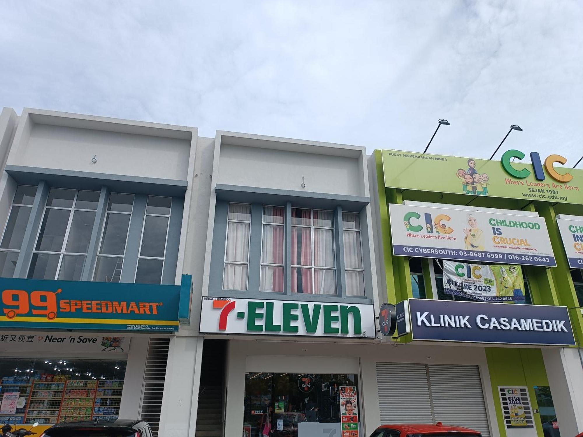 Aisy Homestay Putrajaya Cyberjaya Klia Kampung Dengkil Bagian luar foto