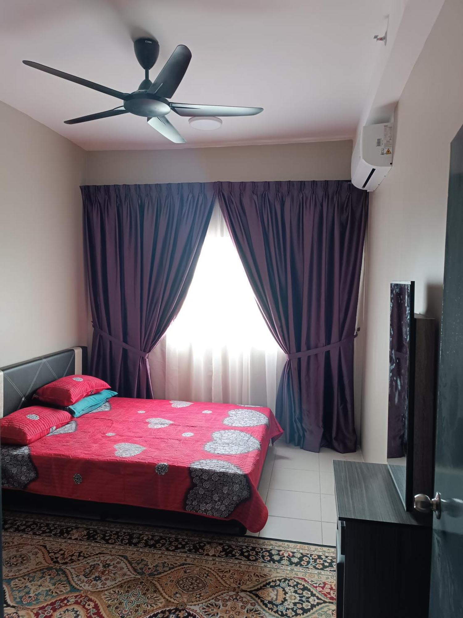 Aisy Homestay Putrajaya Cyberjaya Klia Kampung Dengkil Bagian luar foto