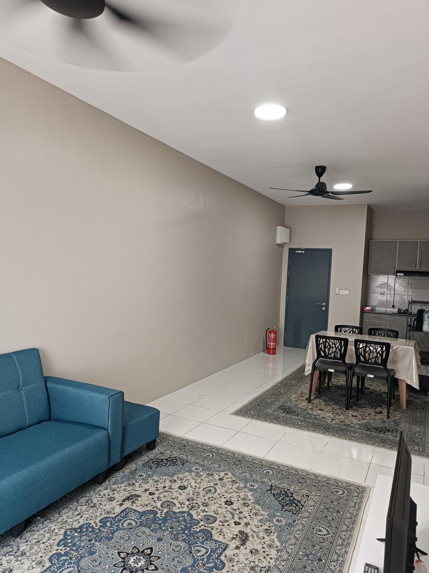 Aisy Homestay Putrajaya Cyberjaya Klia Kampung Dengkil Bagian luar foto